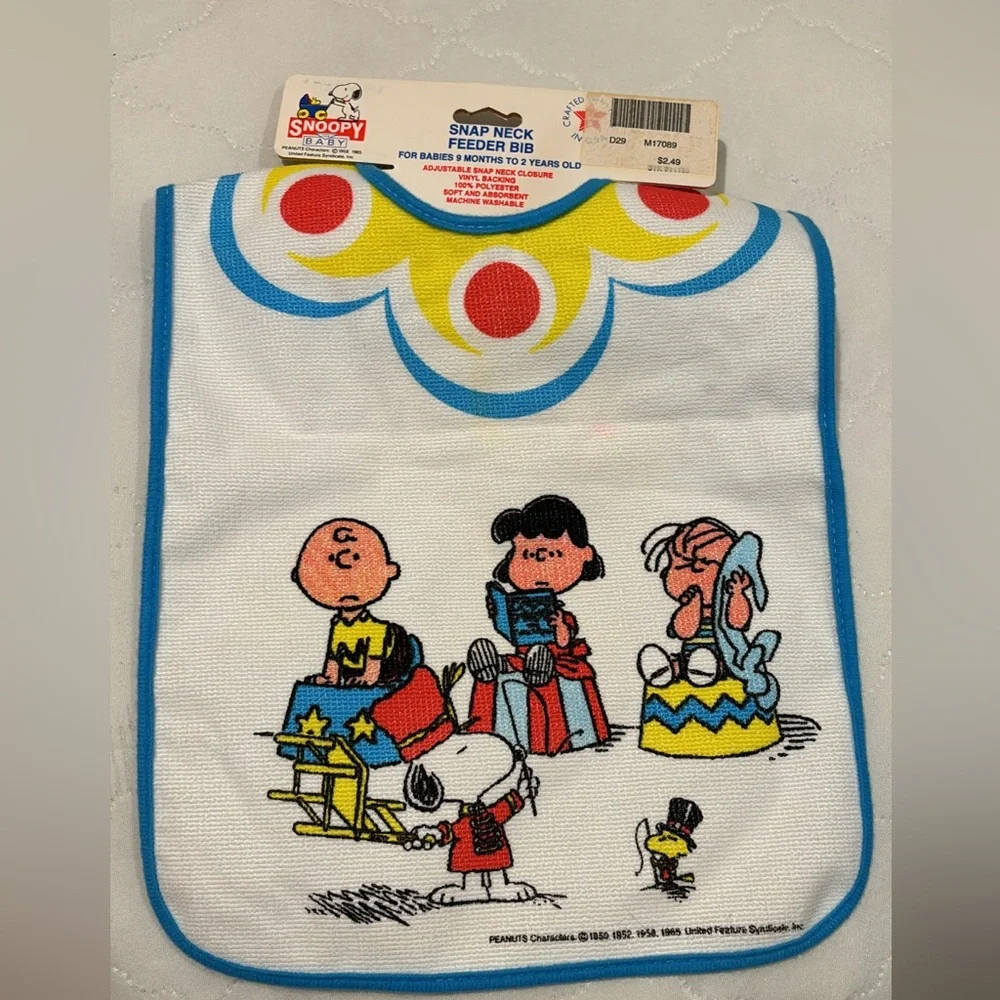 Vintage Baby Peanut Snoopy Neck Feeder Bib - White with Blue Trim